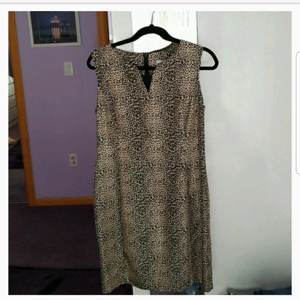 Bobbie Bee leopard print sheath dress
